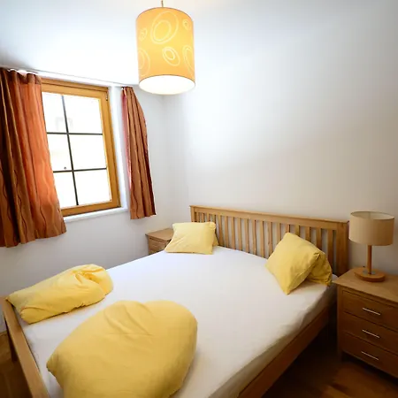 Laaxerhof Готель