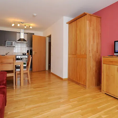 Готель Laaxerhof Обертауерн