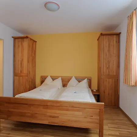 Laaxerhof Готель 3*